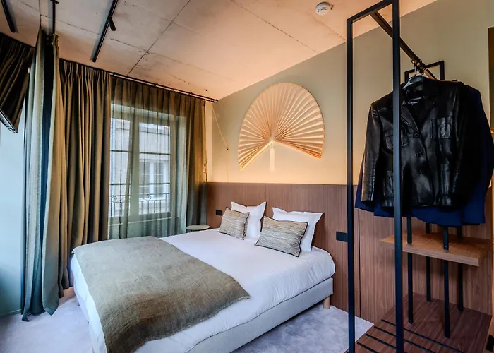 Hotel Anne De Bretagne